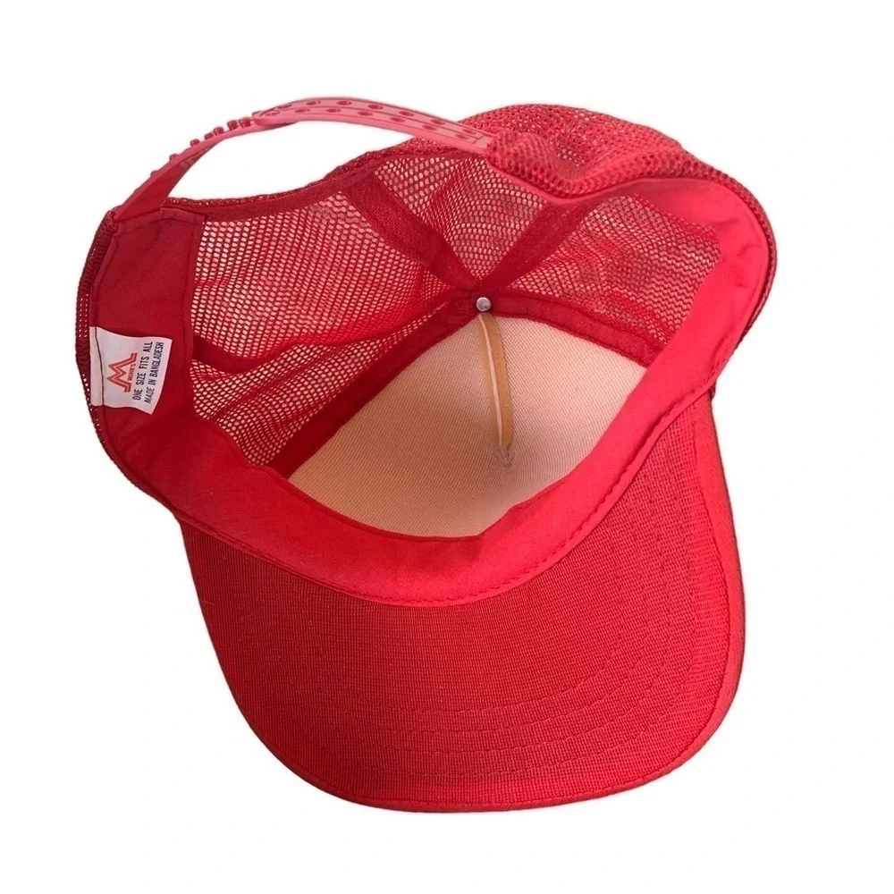 Flying W Ranch Vintage SnapBack Mesh Trucker Hat Red White